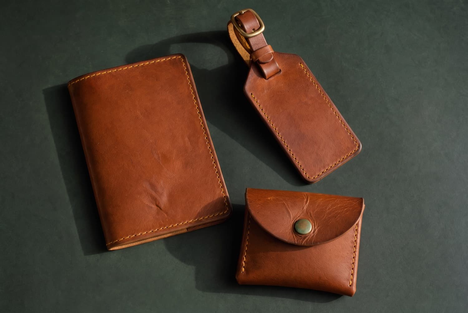Tech Set opened out to show its pockets and slots